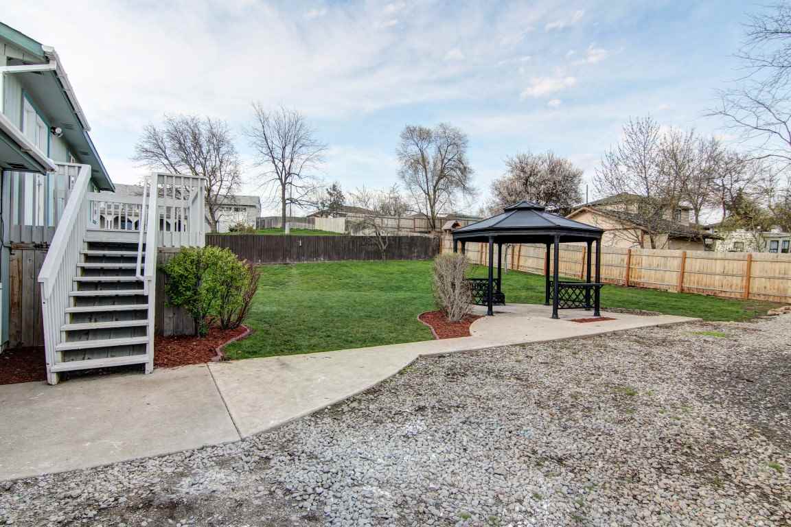 1114 North Skipworth Road Spokane Valley, WA 99206 - Photo 4 of 20 Gallery Image 4
