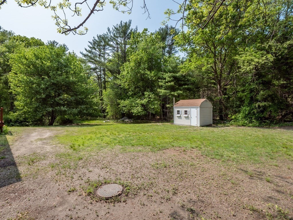 229 Peckham Road Acushnet, MA 02743 - Photo 6 of 42 Gallery Image 6