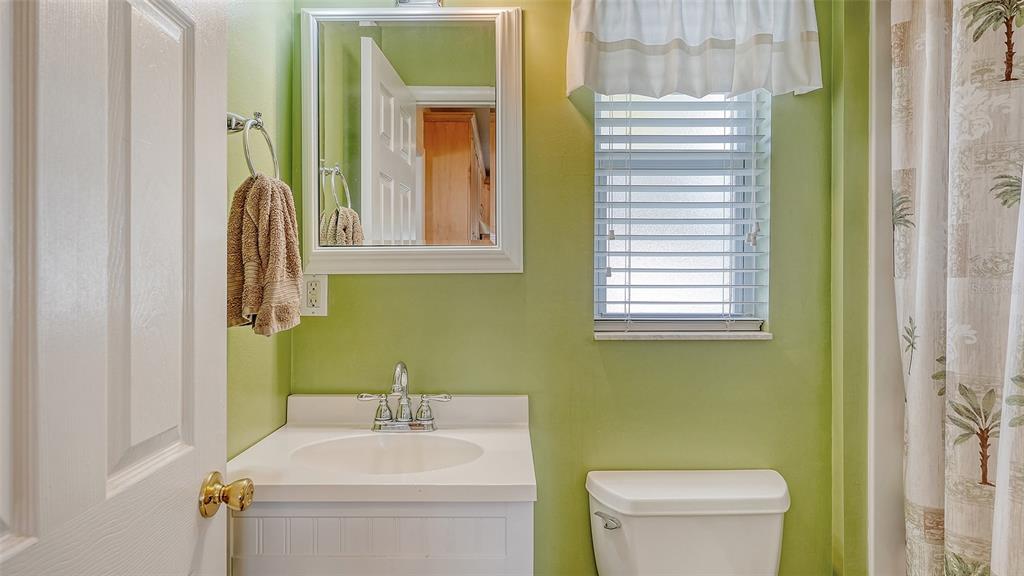1560 Poinciana Road Venice, FL 34293 - Photo 23 of 33 Gallery Image 23