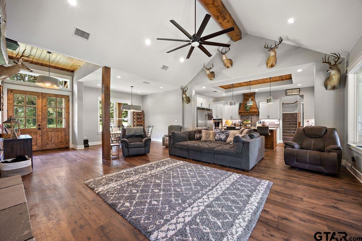 2565 County Road 2103 Rusk, TX 75785 - Photo 10 of 37