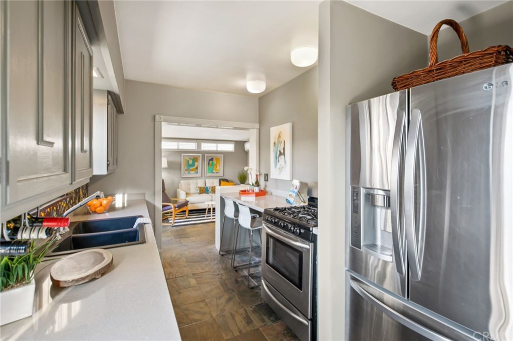 258 Termino Avenue Long Beach, CA 90803 - Photo 36 of 49