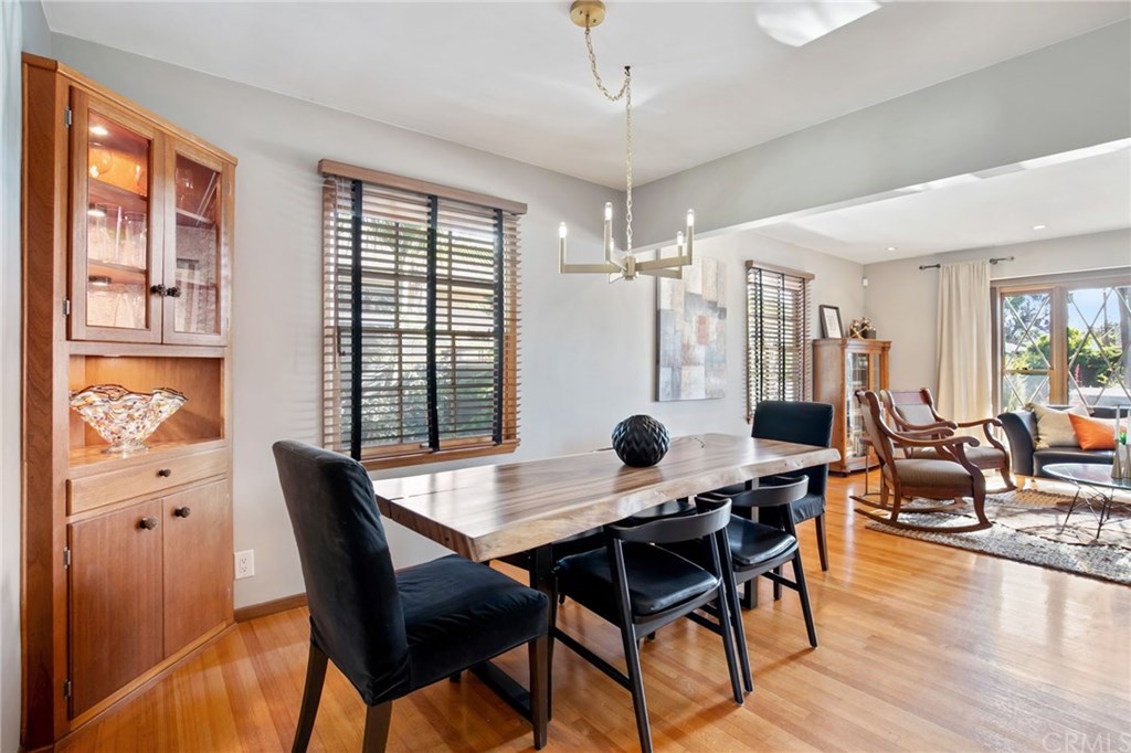 258 Termino Avenue Long Beach, CA 90803 - Photo 9 of 49