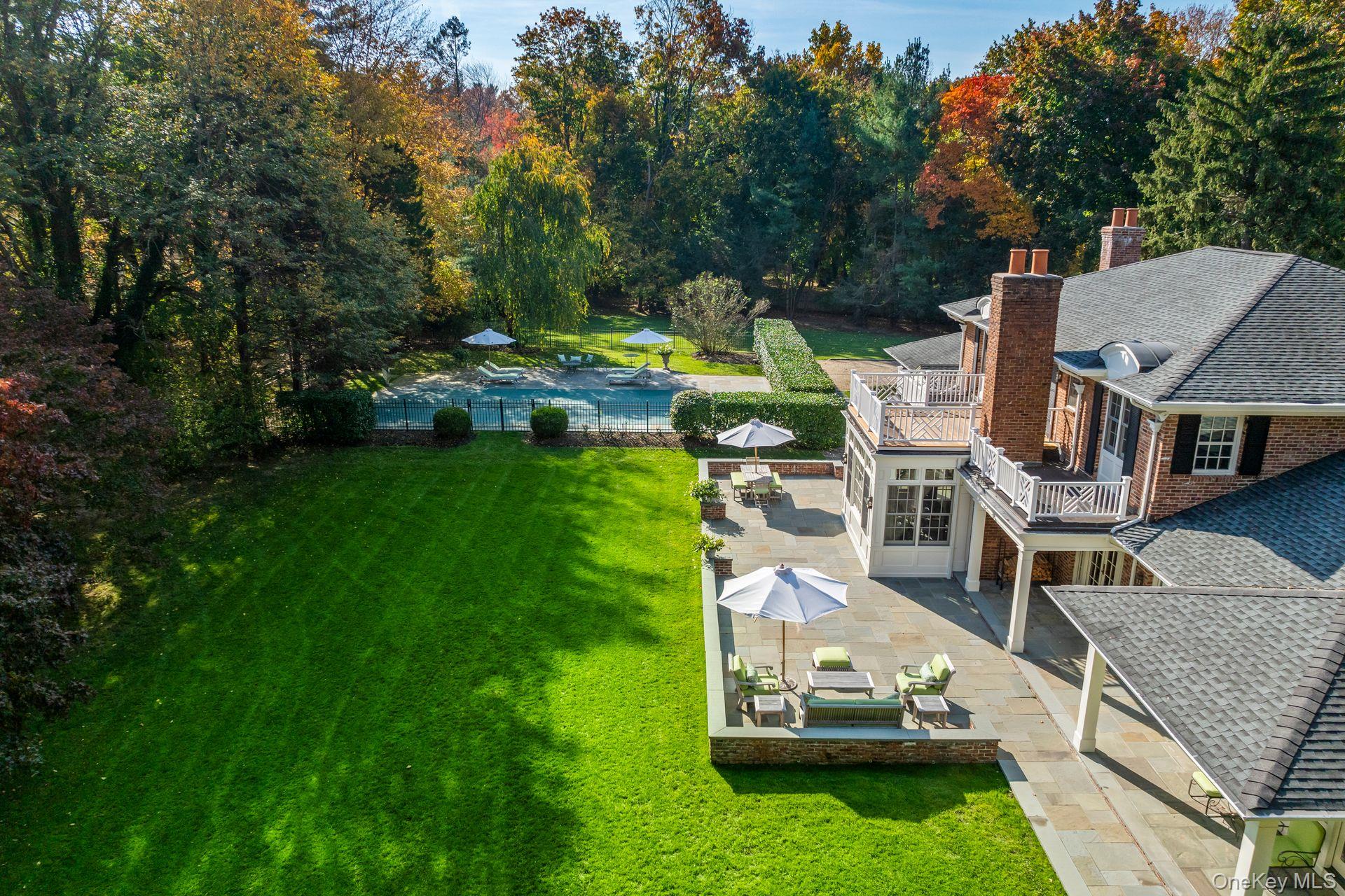 30 Underhill Road Locust Valley, NY 11560 - Photo 5 of 5 Drone / aerial view