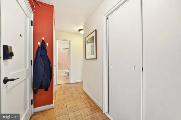 $389,000 | 4301 Massachusetts Avenue Northwest, Unit 8002, Washington, DC 20016