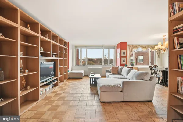 $389,000 | 4301 Massachusetts Avenue Northwest, Unit 8002, Washington, DC 20016