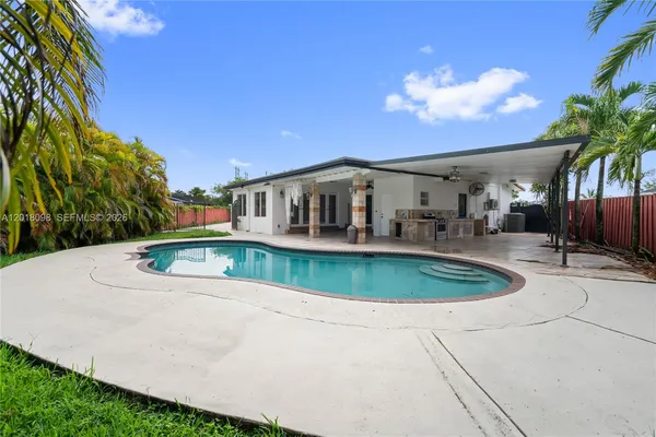 $899,000 | 13611 Southwest 77th Street, Miami, FL 33183