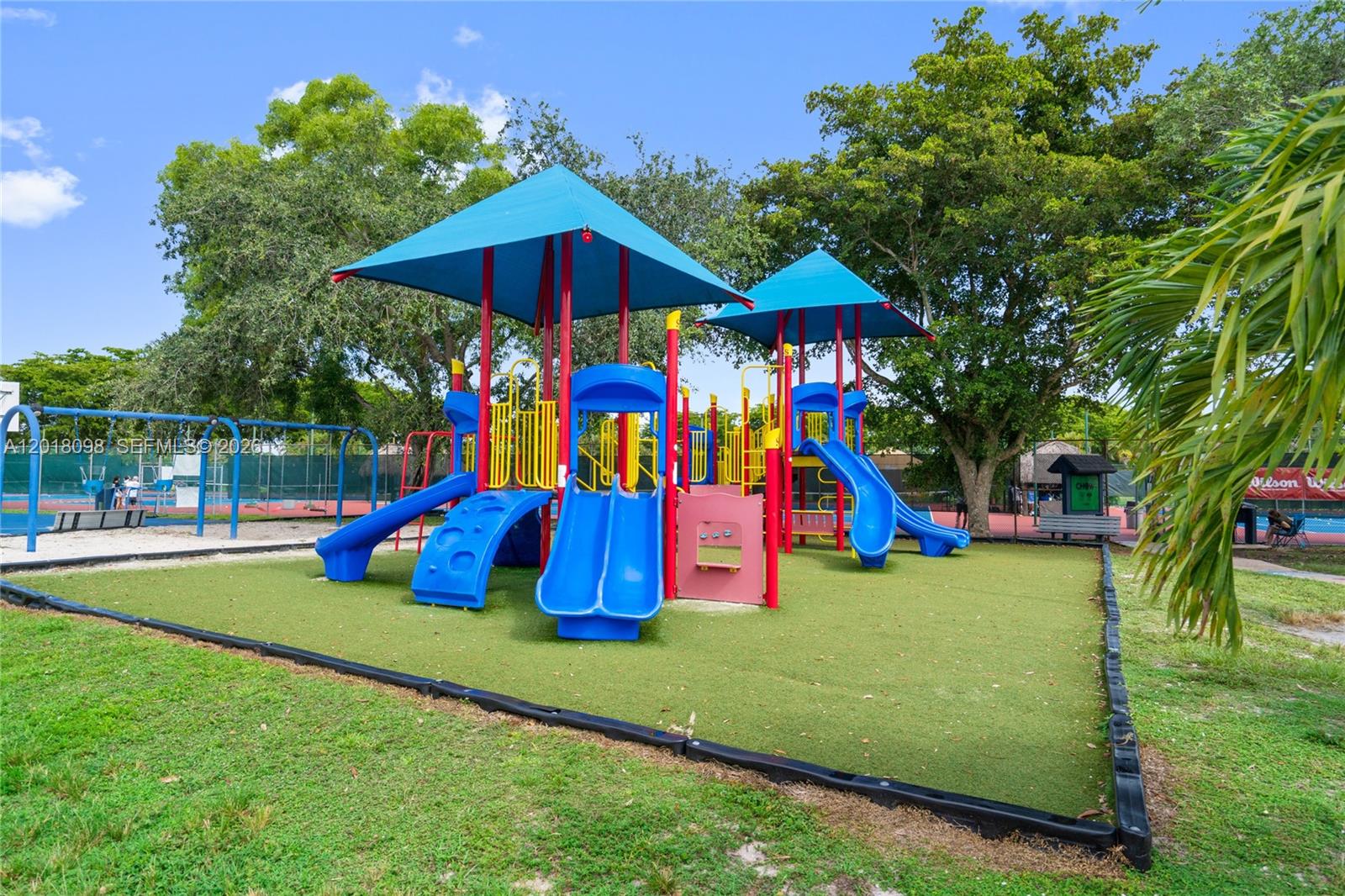 13611 Southwest 77th Street Miami, FL 33183 - Photo 18 of 67