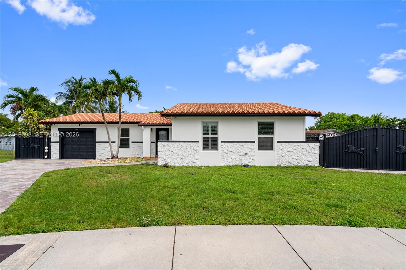 13611 Southwest 77th Street Miami, FL 33183 - Photo 3 of 67