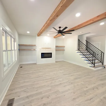 $649,900 | 1725 Powell Road, Clarksville, TN 37043