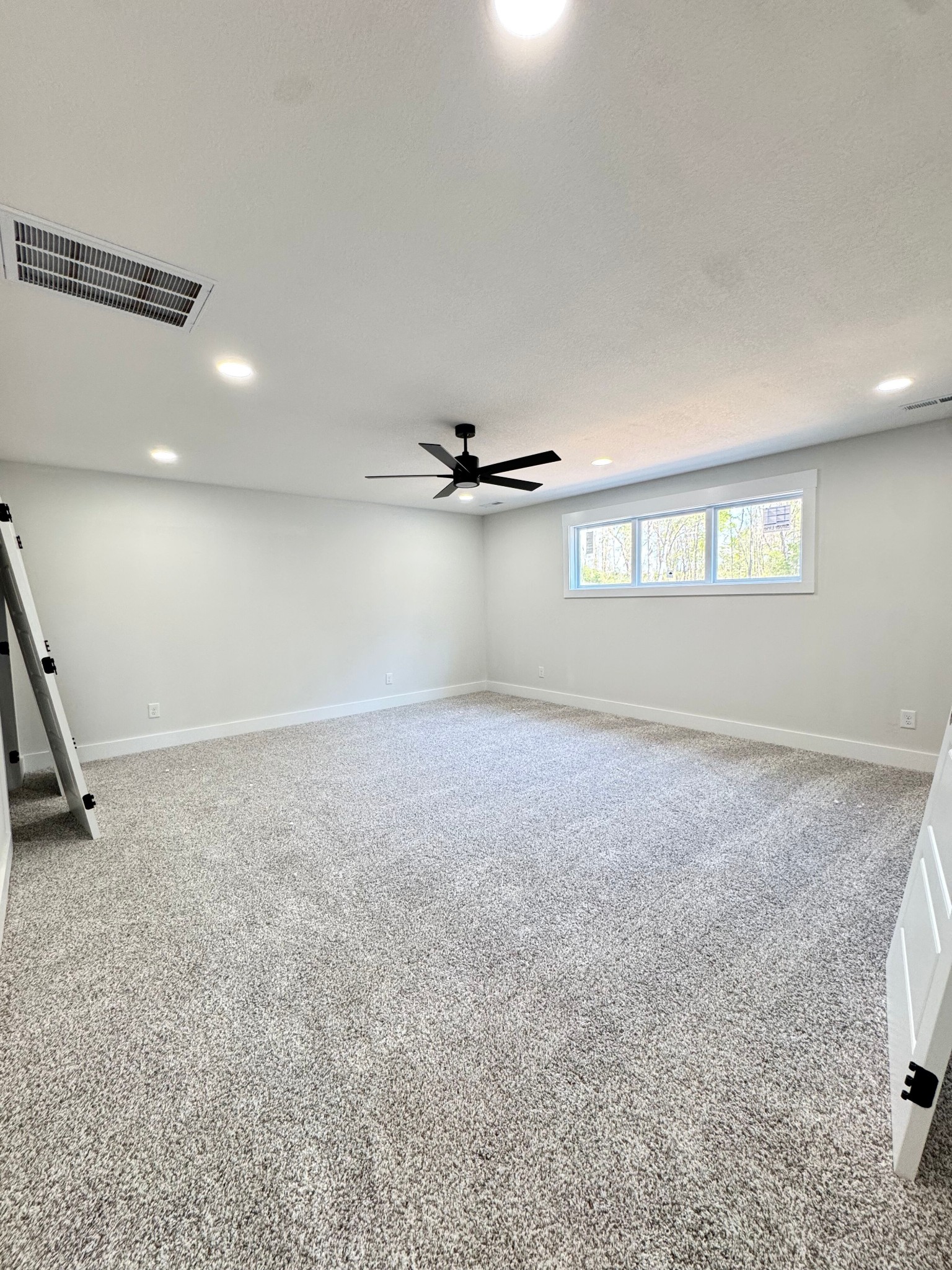 1725 Powell Road Clarksville, TN 37043 - Photo 19 of 42
