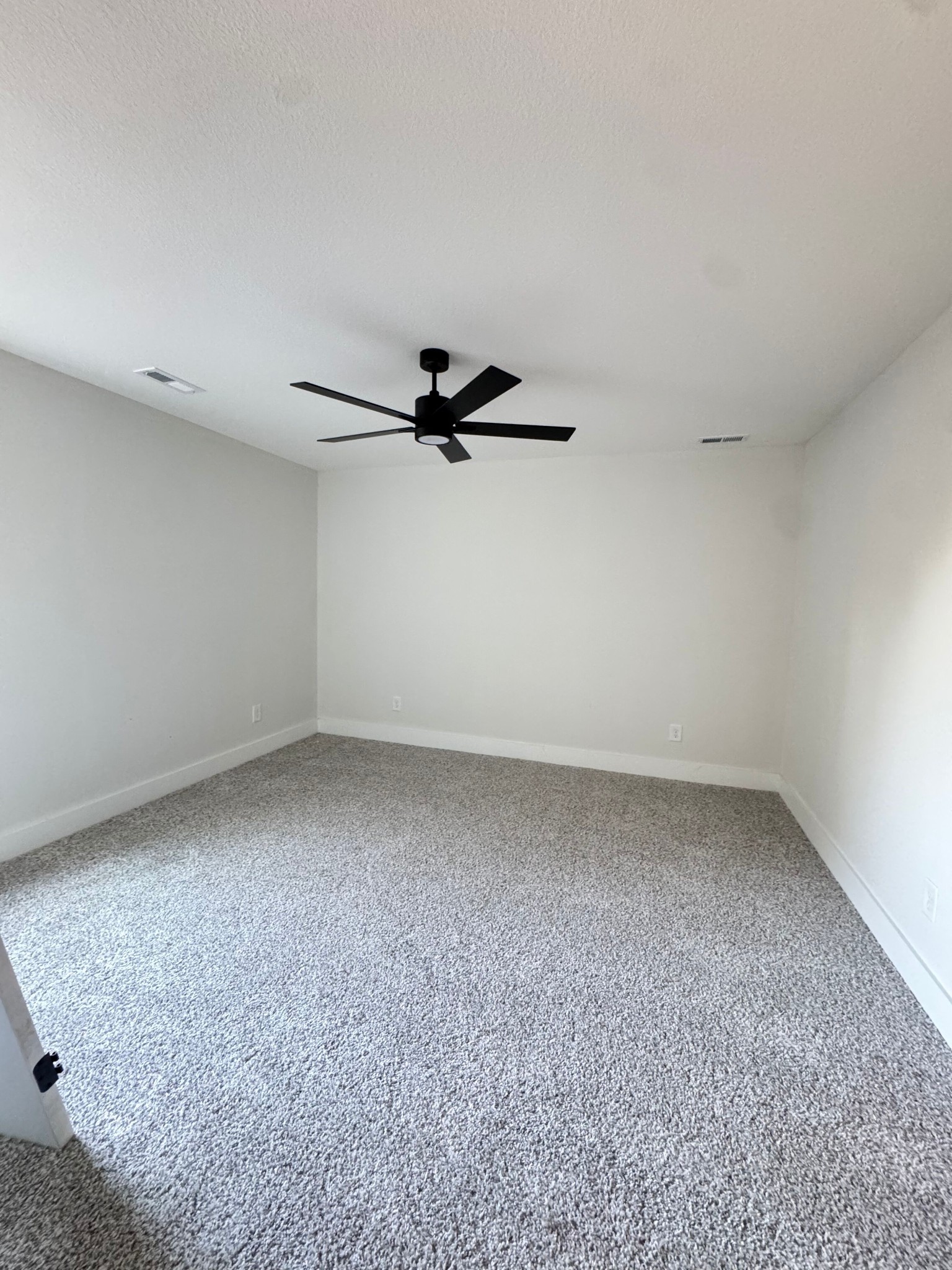 1725 Powell Road Clarksville, TN 37043 - Photo 31 of 42 a view of a room with a empty space