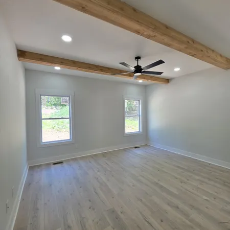 $649,900 | 1725 Powell Road, Clarksville, TN 37043