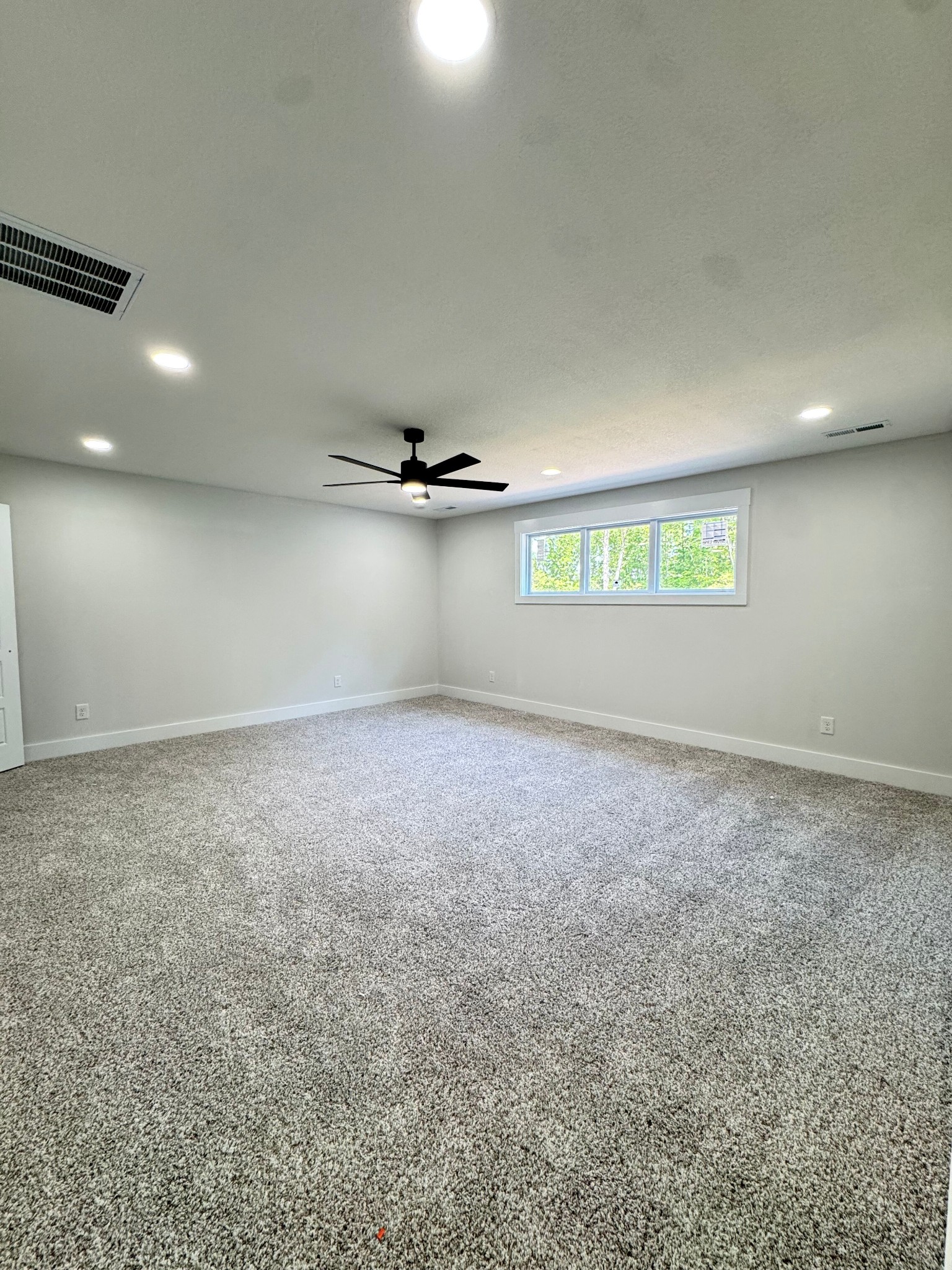 1725 Powell Road Clarksville, TN 37043 - Photo 37 of 42