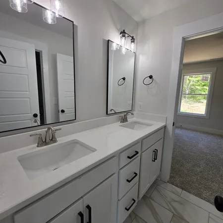$649,900 | 1725 Powell Road, Clarksville, TN 37043