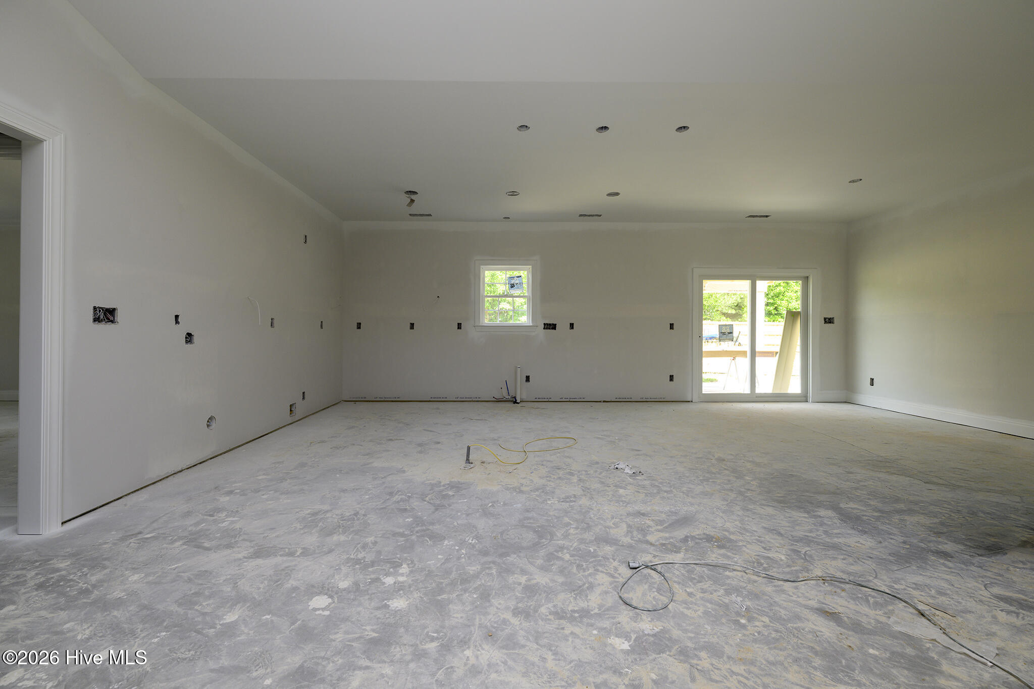 682 B Crump Farm Road New Bern, NC 28562 - Photo 2 of 19 Kitchen Island Included