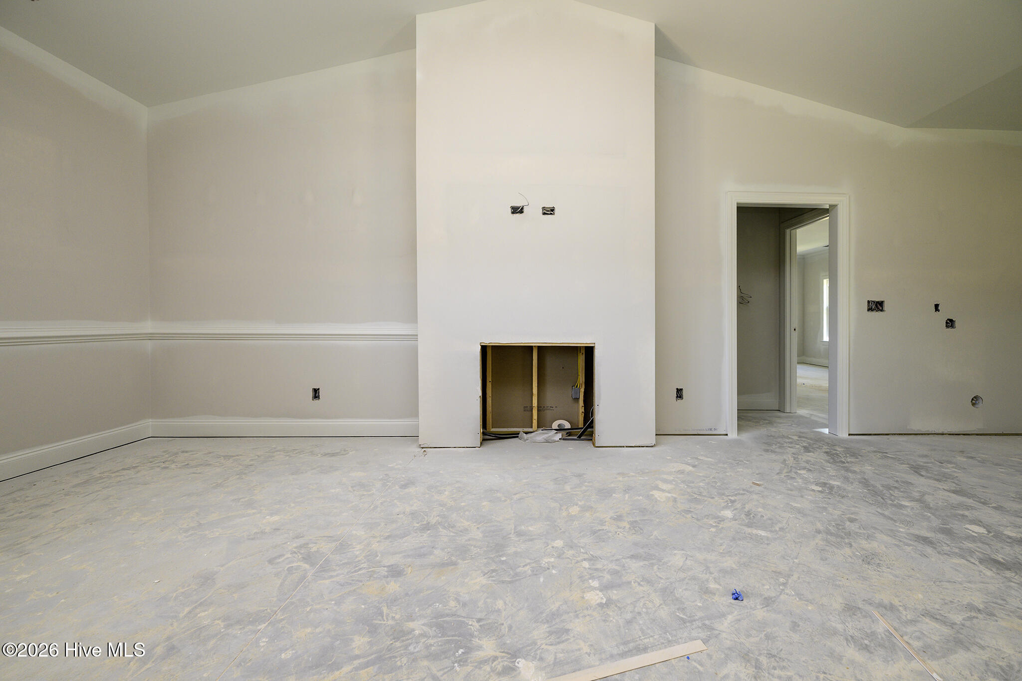 682 B Crump Farm Road New Bern, NC 28562 - Photo 5 of 19 Cathedral Ceilings
