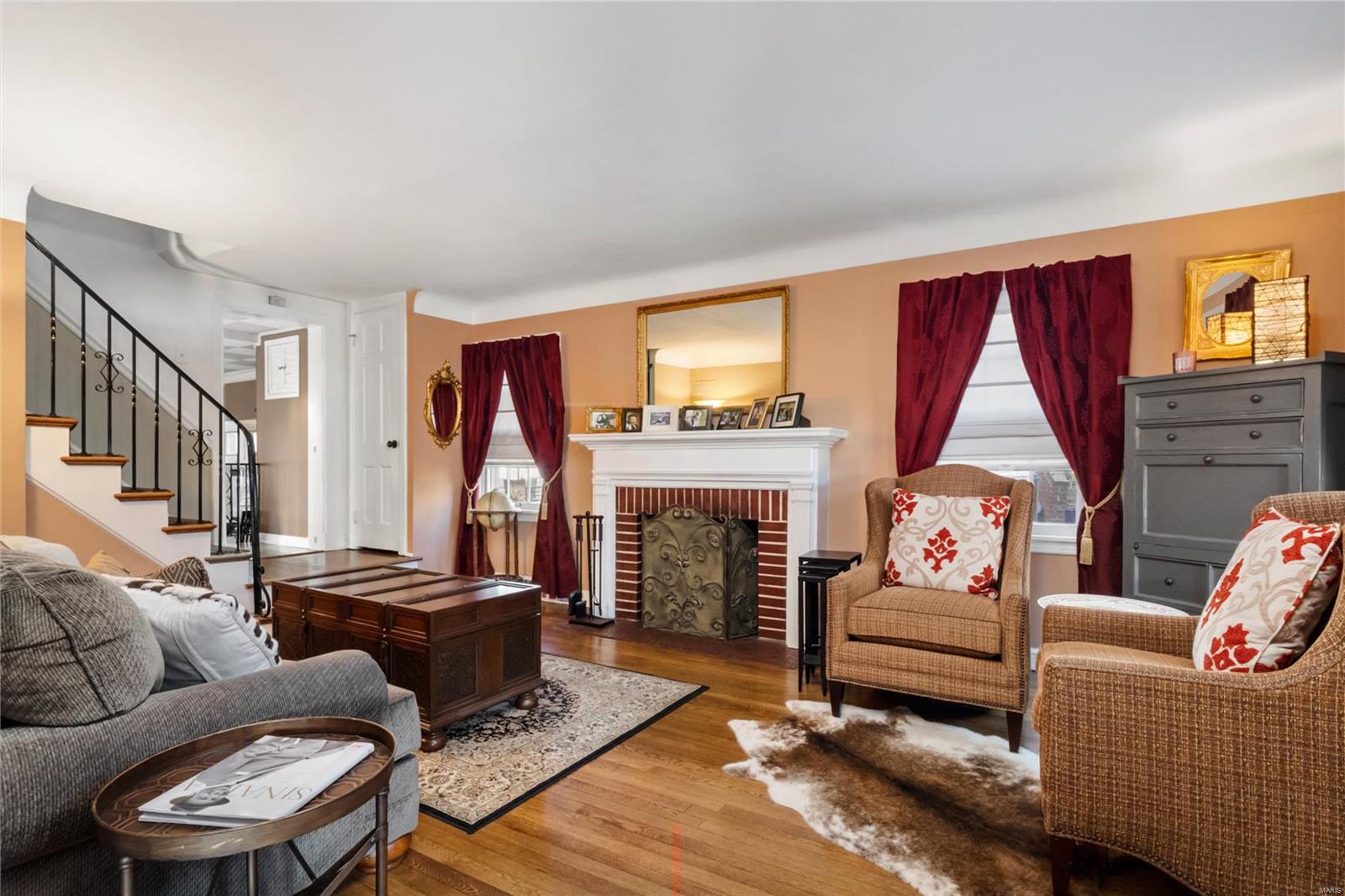 1333 North Berry Road St. Louis, MO 63122 - Photo 3 of 11 Gallery Image 3