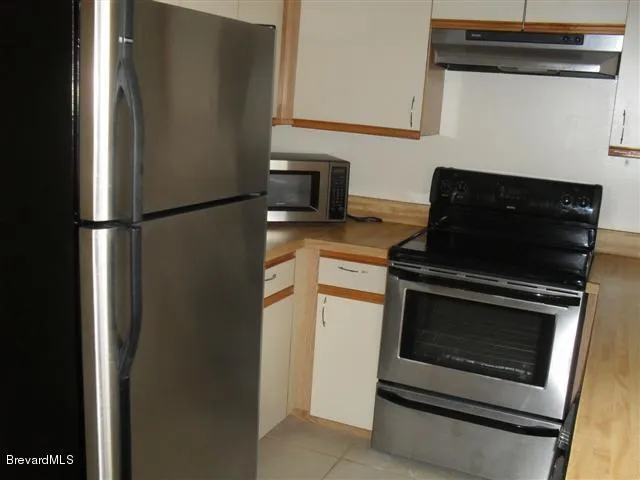 $2,300 | 2090 North Atlantic Avenue, Unit 505, Cocoa Beach, FL 32931