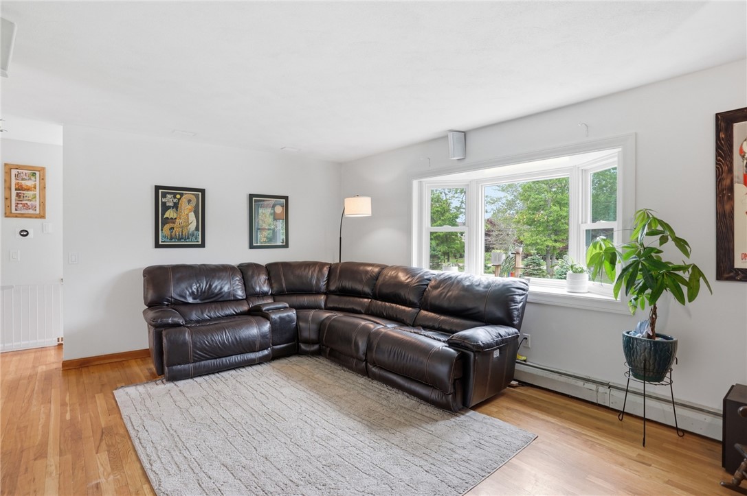 7 Fox Ridge Drive Richmond, RI 02898 - Photo 5 of 48