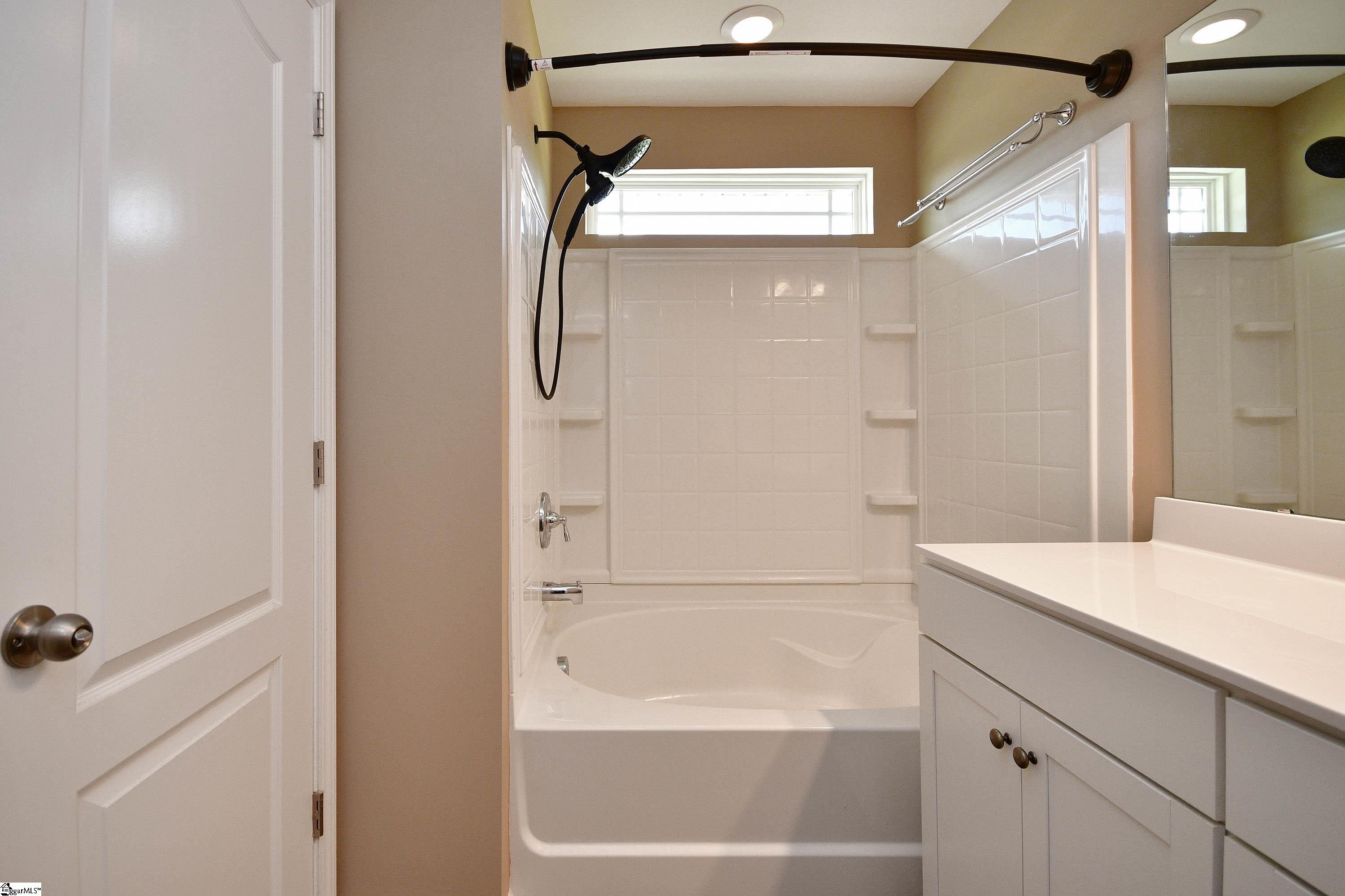 24 Arnold Mill Road Simpsonville, SC 29680 - Photo 21 of 30 Gallery Image 21