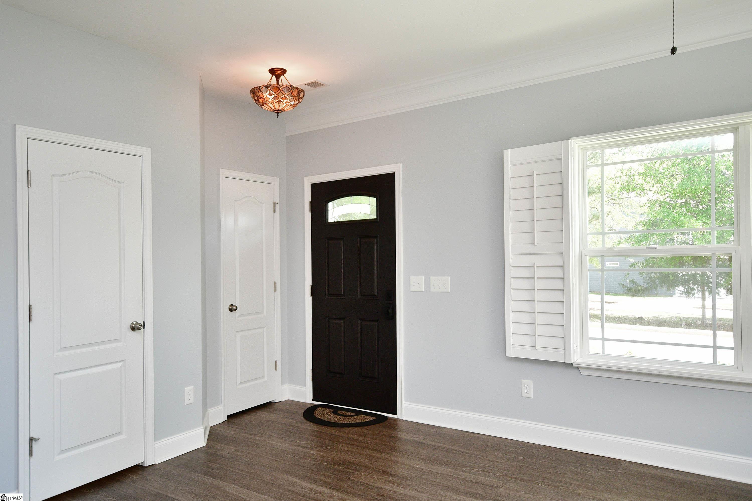 24 Arnold Mill Road Simpsonville, SC 29680 - Photo 4 of 30 Gallery Image 4