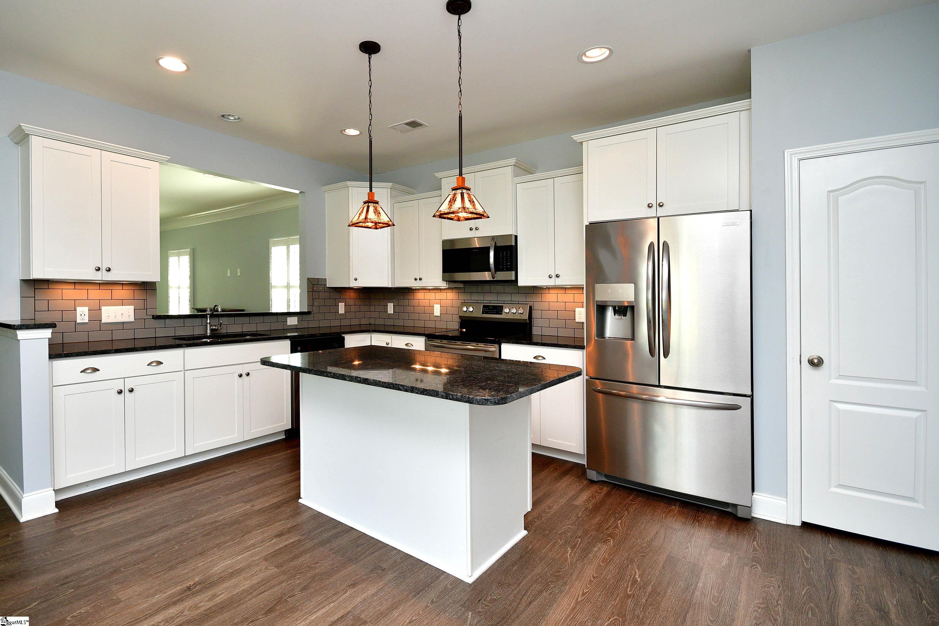24 Arnold Mill Road Simpsonville, SC 29680 - Photo 7 of 30 Gallery Image 7