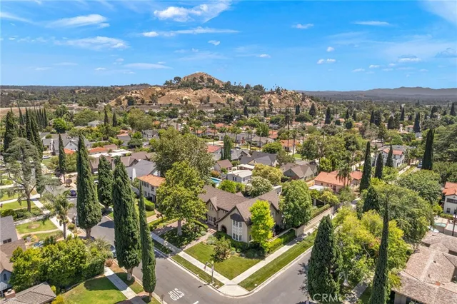 $1,399,000 | 3594 Castle Reagh Place, Riverside, CA 92506