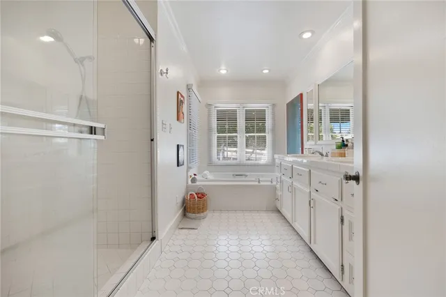 $1,399,000 | 3594 Castle Reagh Place, Riverside, CA 92506