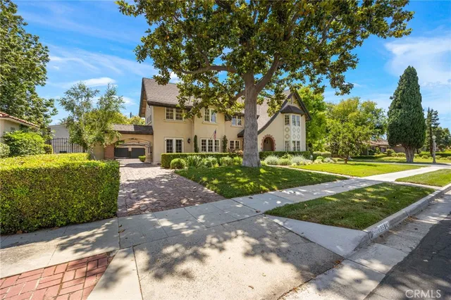 $1,399,000 | 3594 Castle Reagh Place, Riverside, CA 92506