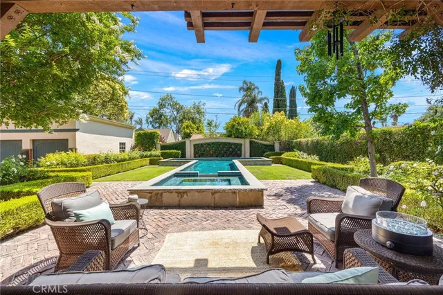 $1,399,000 | 3594 Castle Reagh Place, Riverside, CA 92506