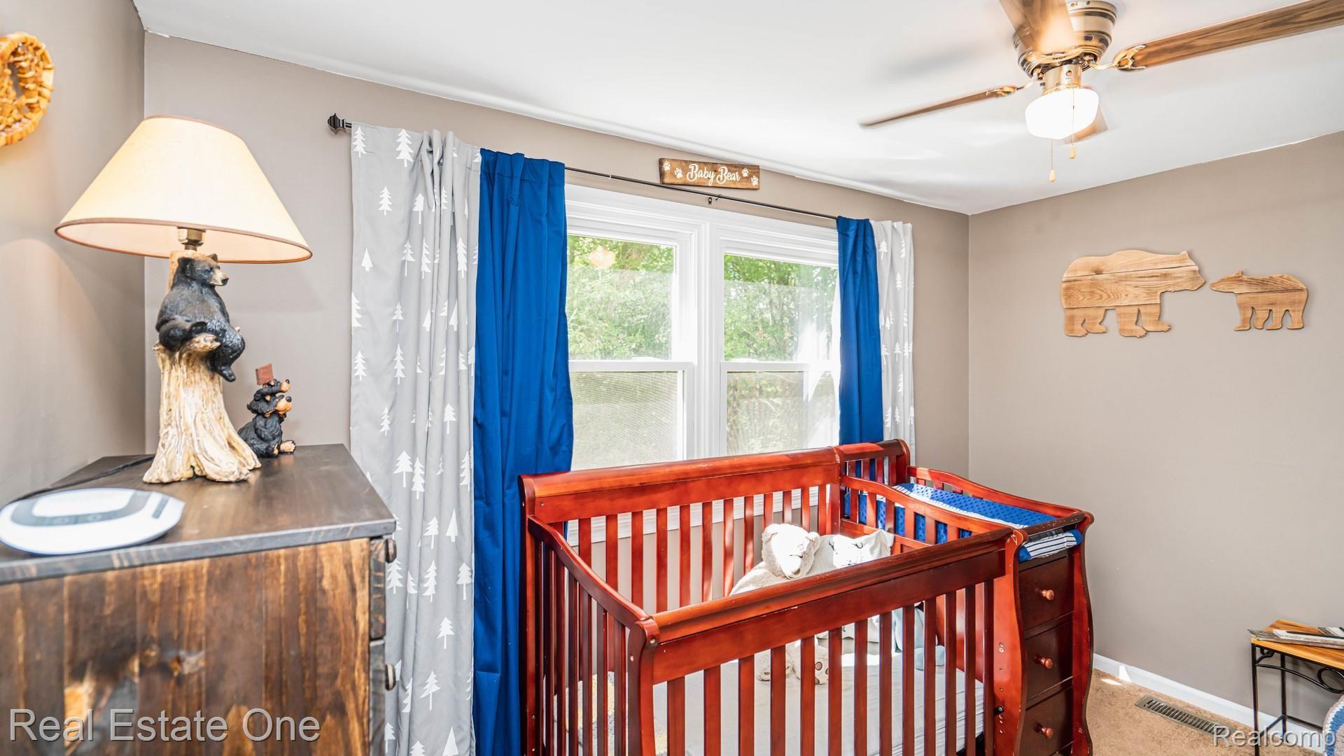 5501 Hartland Road Fenton, MI 48430 - Photo 61 of 67 067219062942_3.jpg
