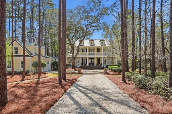 $2,400,000 | 5 Sweet Grass Lane, Bluffton, SC 29910