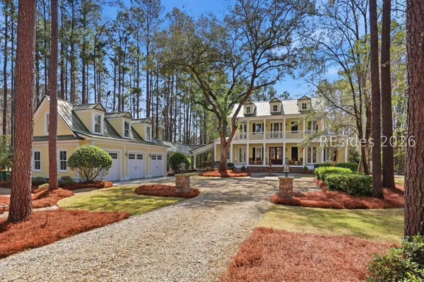 $2,400,000 | 5 Sweet Grass Lane, Bluffton, SC 29910