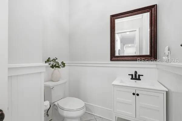 $2,400,000 | 5 Sweet Grass Lane, Bluffton, SC 29910