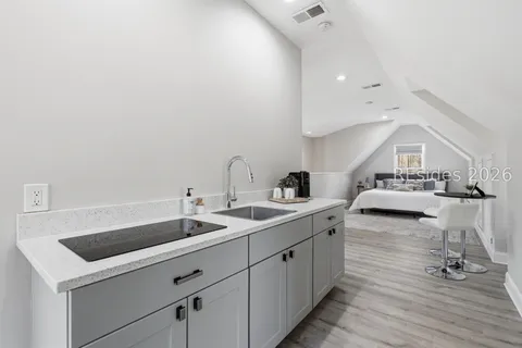 $2,400,000 | 5 Sweet Grass Lane, Bluffton, SC 29910