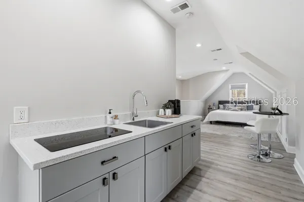 $2,400,000 | 5 Sweet Grass Lane, Bluffton, SC 29910