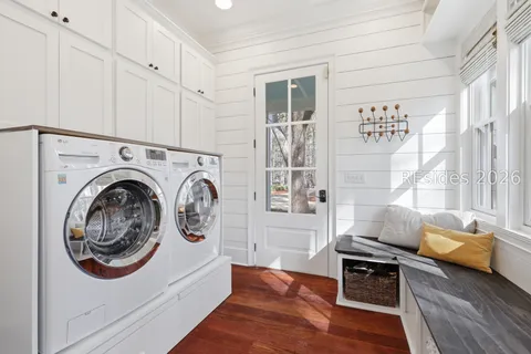 $2,400,000 | 5 Sweet Grass Lane, Bluffton, SC 29910