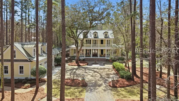 $2,400,000 | 5 Sweet Grass Lane, Bluffton, SC 29910