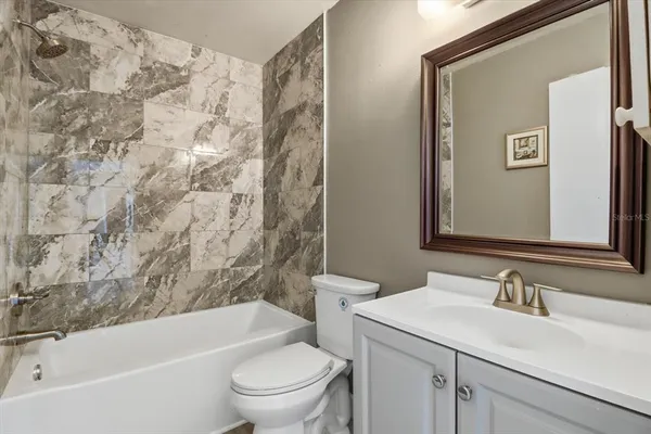 $264,900 | 5188 Woodridge Lane, Spring Hill, FL 34609