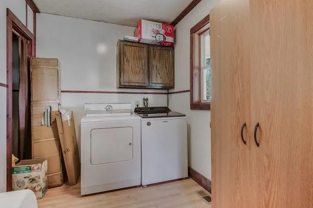 $152,500 | 2139 12th Street, Eau Claire, WI 54703