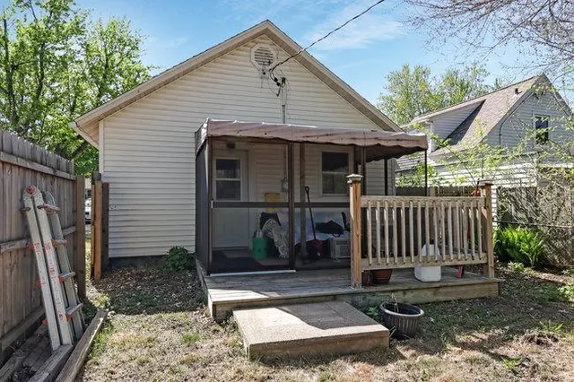 $152,500 | 2139 12th Street, Eau Claire, WI 54703