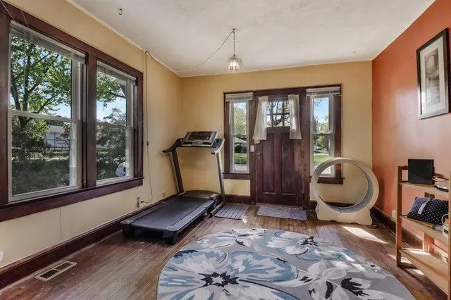 $152,500 | 2139 12th Street, Eau Claire, WI 54703