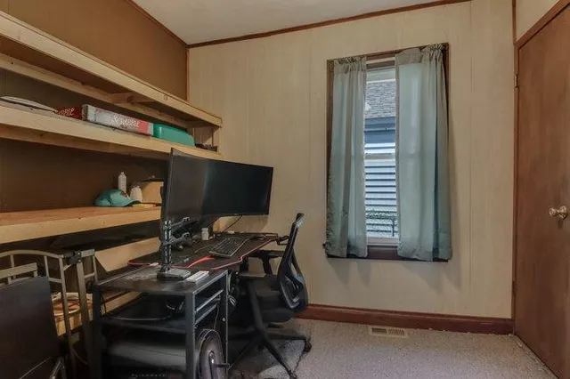 $152,500 | 2139 12th Street, Eau Claire, WI 54703