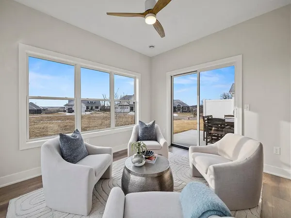 $589,000 | 9975 Kari Way, Elko New Market, MN 55020