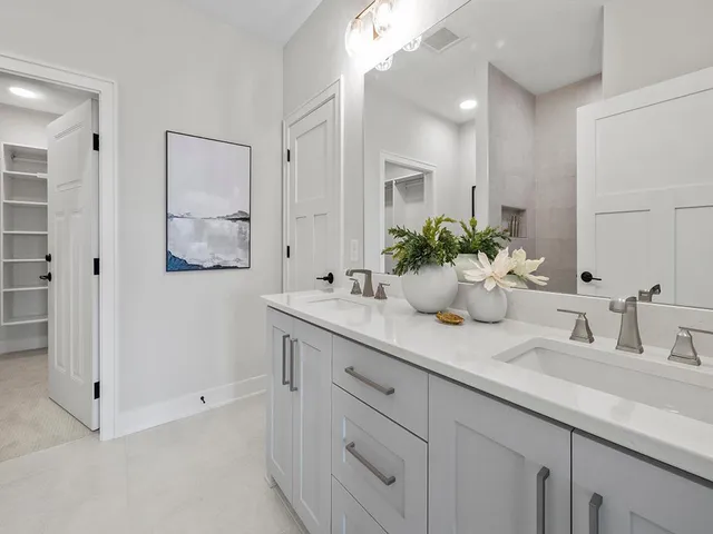 $599,000 | 9975 Kari Way, Elko New Market, MN 55020