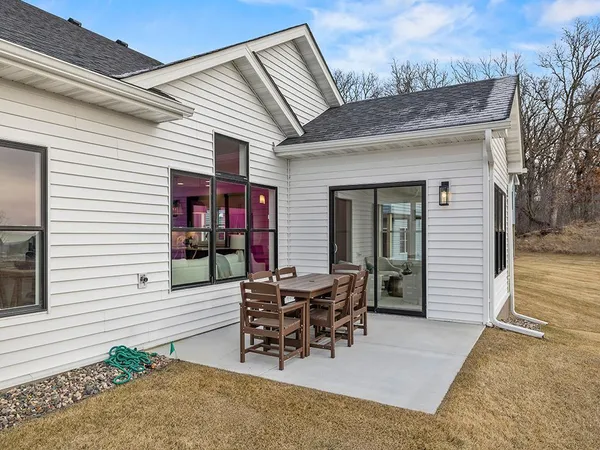$589,000 | 9975 Kari Way, Elko New Market, MN 55020