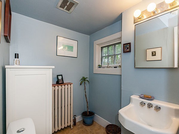 19 Brooks Road Lincoln, MA 01773 - Photo 25 of 30 Gallery Image 25