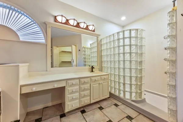 $469,900 | 24622 Okehampton Drive, Tomball, TX 77375