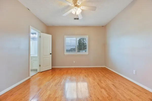 $469,900 | 24622 Okehampton Drive, Tomball, TX 77375