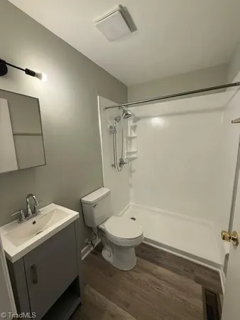 $1,550 | 7638 Jackson School Road, Browns Summit, NC 27214